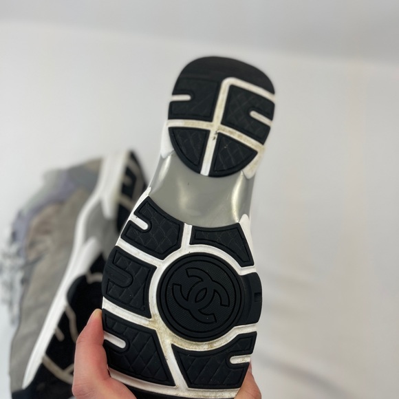 Chanel Low Top Trainer CC "Dark Grey" "3M" - Picture 8 of 16